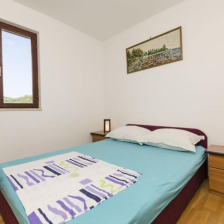 Apartments Ante Vinišće Exterior foto