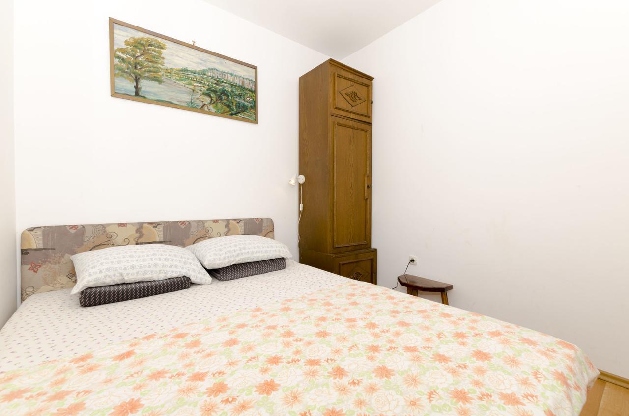 Apartments Ante Vinišće Exterior foto